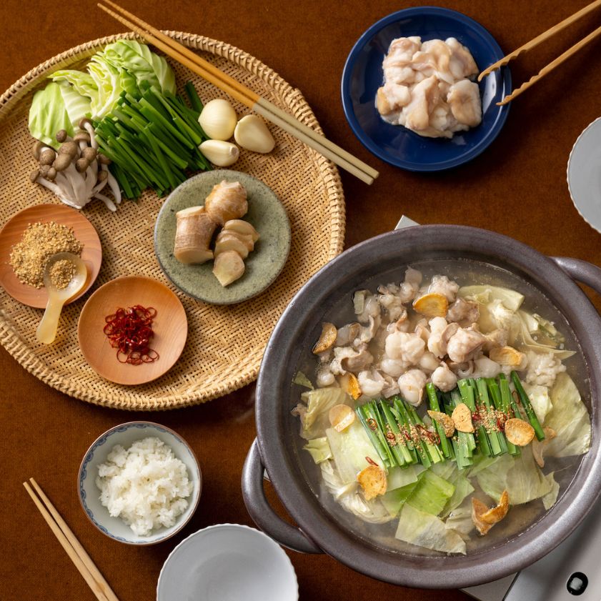 黒毛和牛使用 | 贅沢もつ鍋、もつ焼き – OSAKA_SAIKA