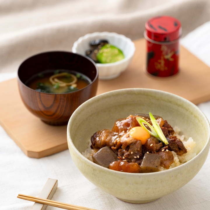 とろ〜り牛すじ130g×4（ポスト投函）
